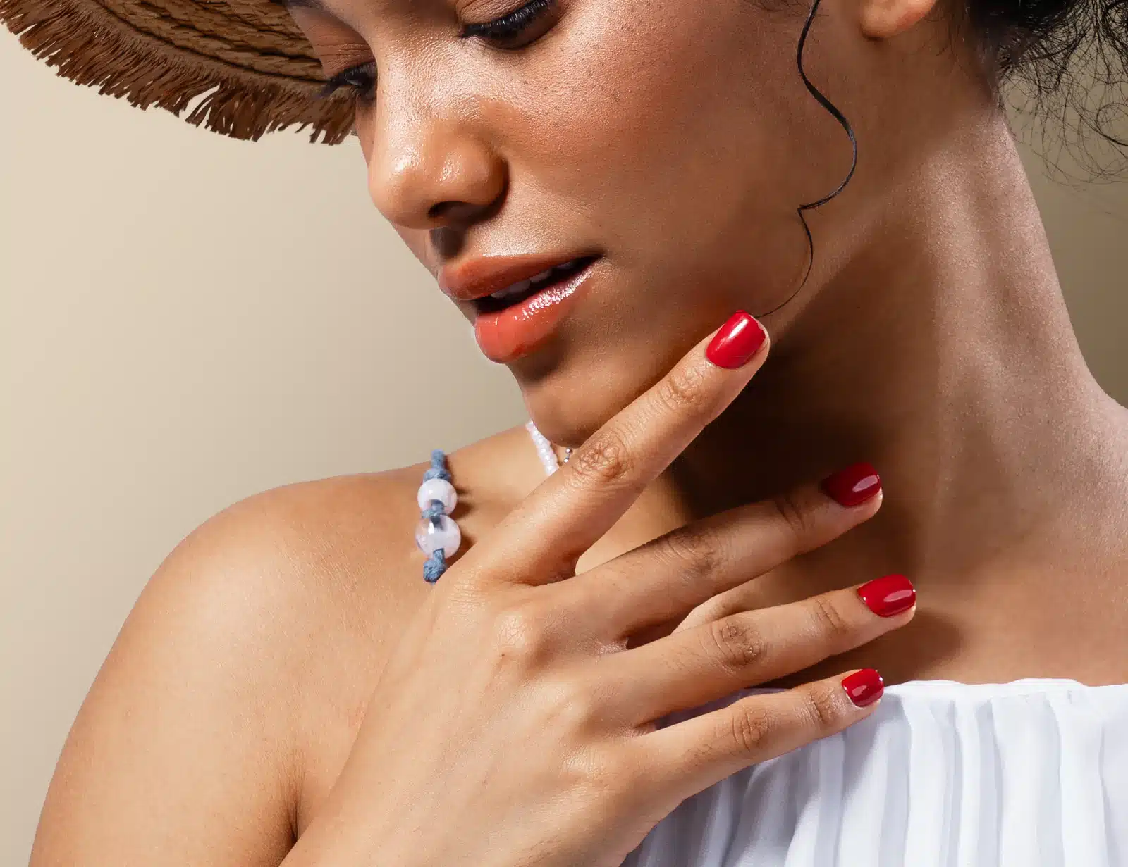 Visual comparison of popular nail shapes